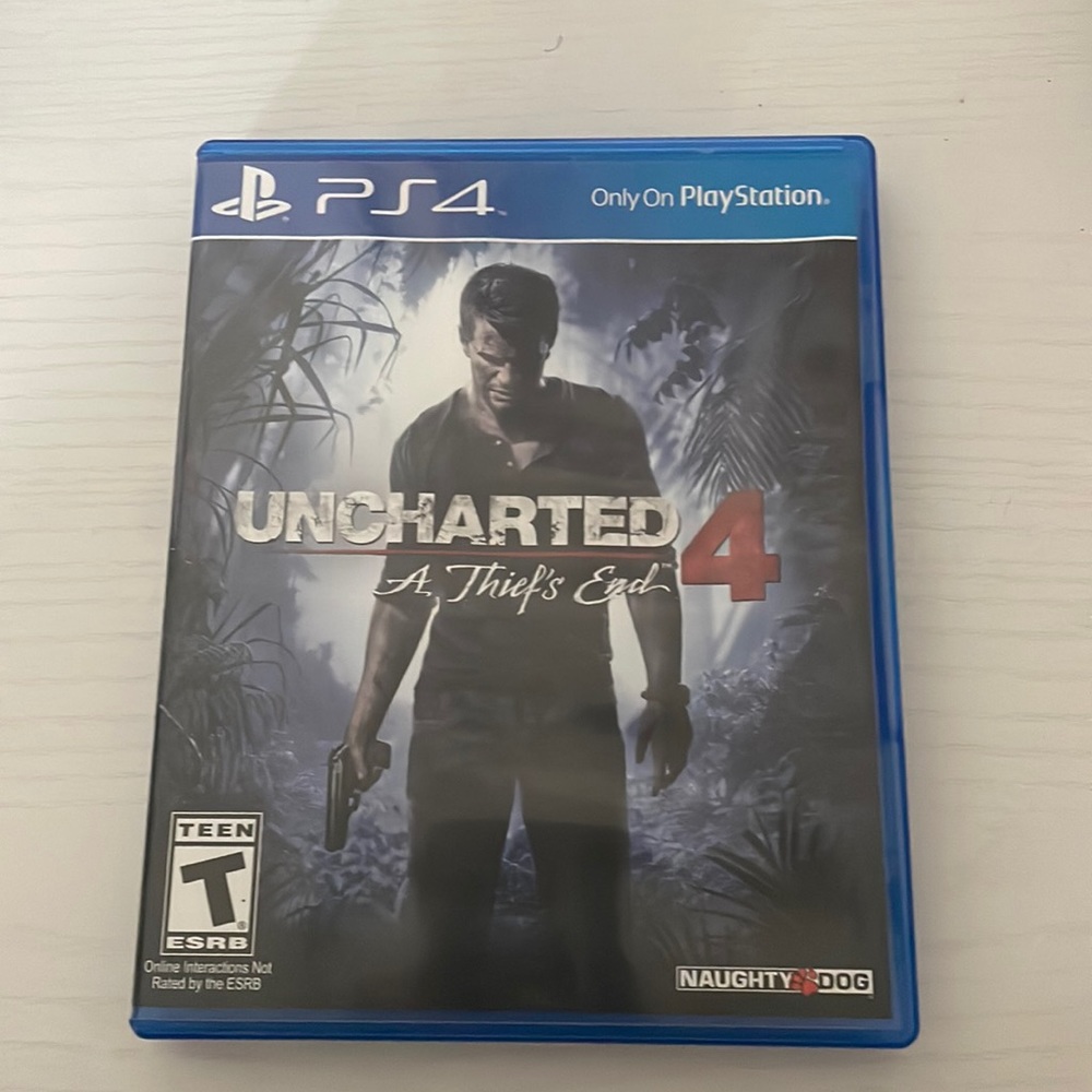 ✰Uncharted 4 (PS4)